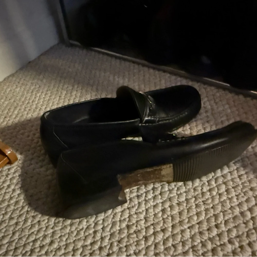 Salvatore Ferragamo Black Leather Loafers - Picture 2 of 6